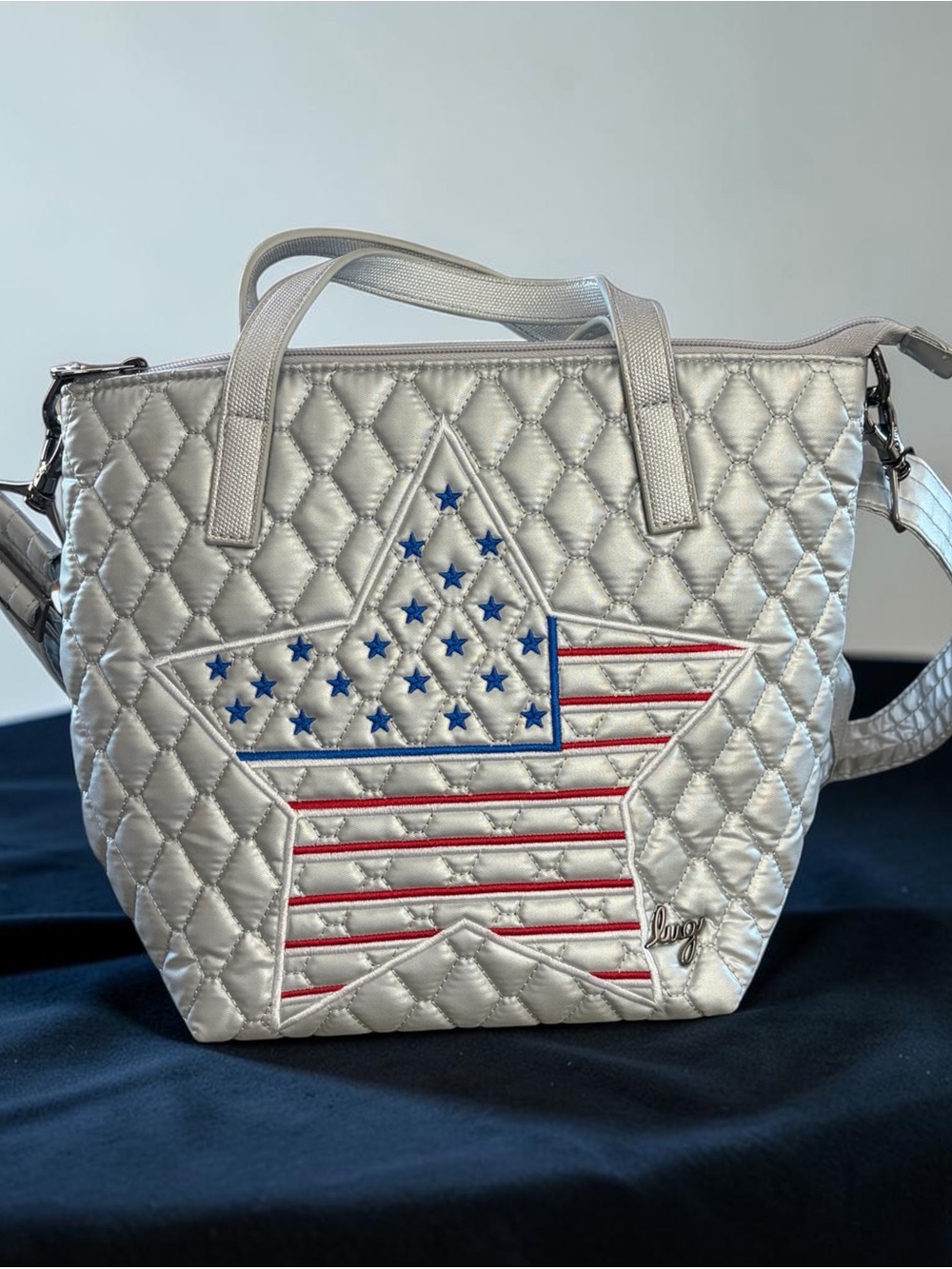 Lug Sprinkler Quilted Silver Metallic Patriotic Star Crossbody Bag - NWOT